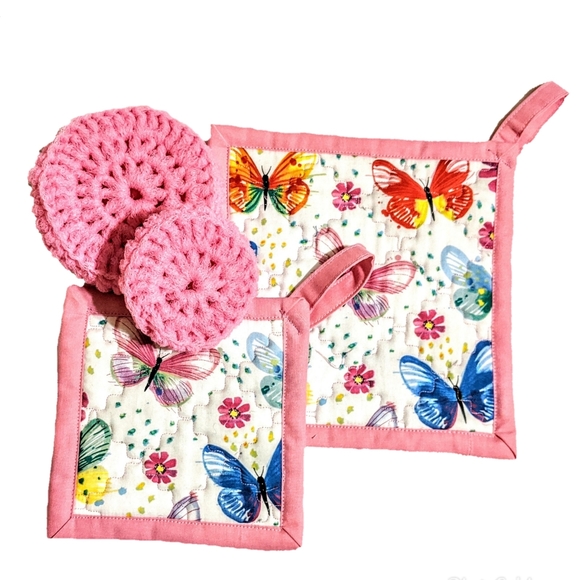 Other - Handmade kitchen bundle